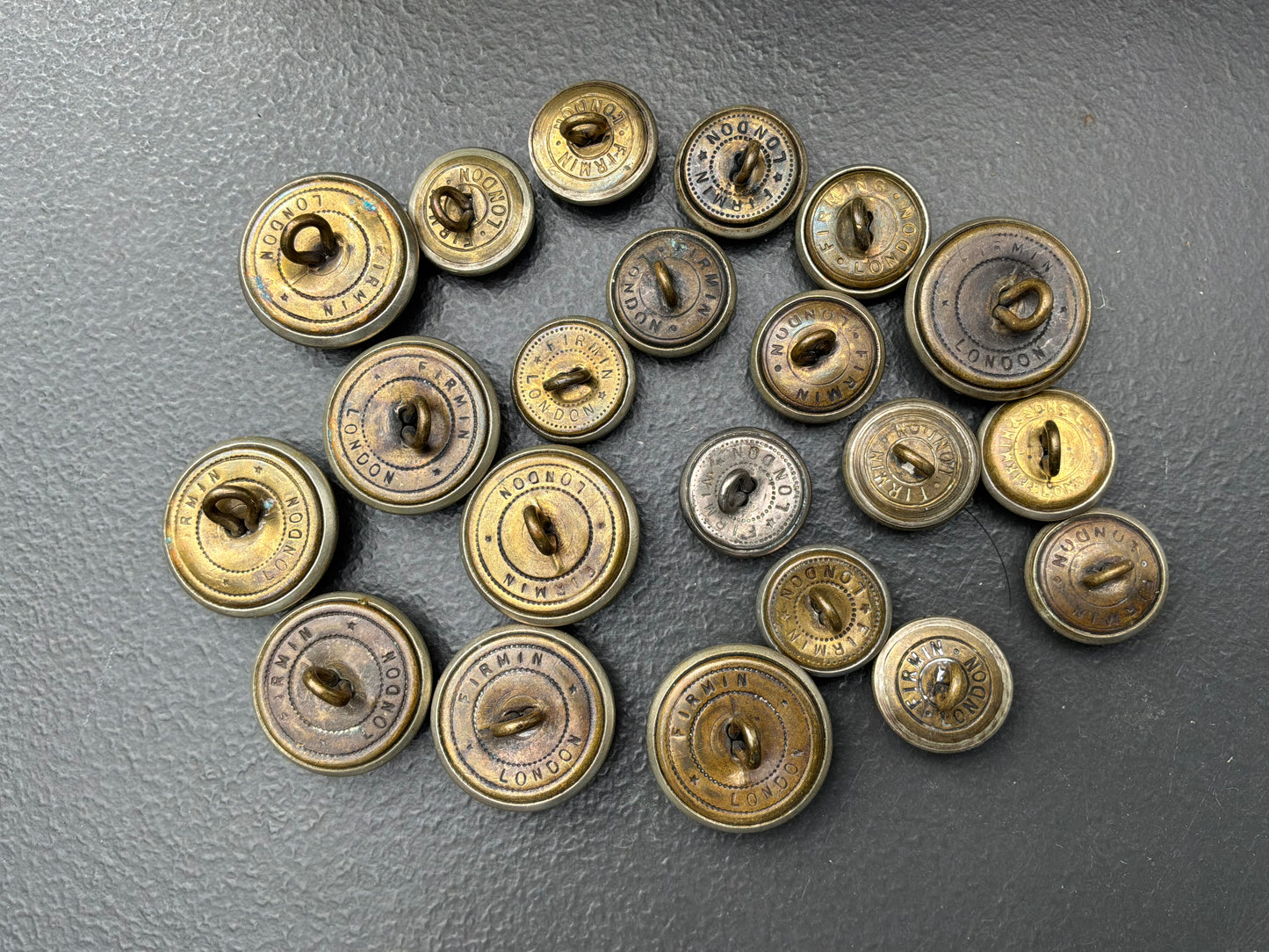 K/C Palestine Police tunic button set (21 buttons in total)