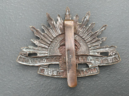 WW1 Australian Rising Sun cap badge by TIPTAFT with double stamp