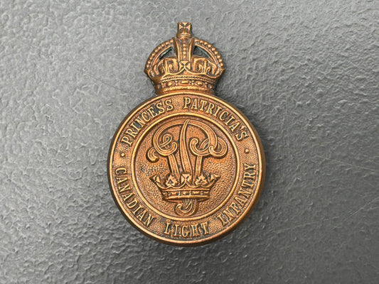 Princess Patricia's Canadian Light Infantry KC issue Cap Badge.