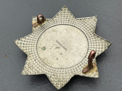 WW1 Royal Canadian Regiment Cap badge (1918 Pattern) by TIPTAFT BIRMINGHAM.