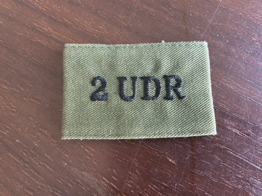 2 UDR (2nd (County Armagh) Battalion HQ cloth shoulder slide.