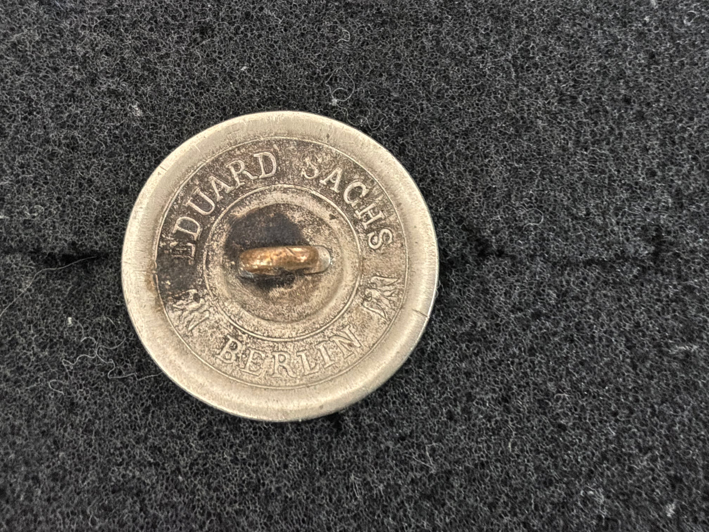 Prussian state 25mm button by Eduard Sachs, Berlin.