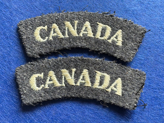 WW2 R.C.A.F cloth ‘CANADA’ shoulder tiles.