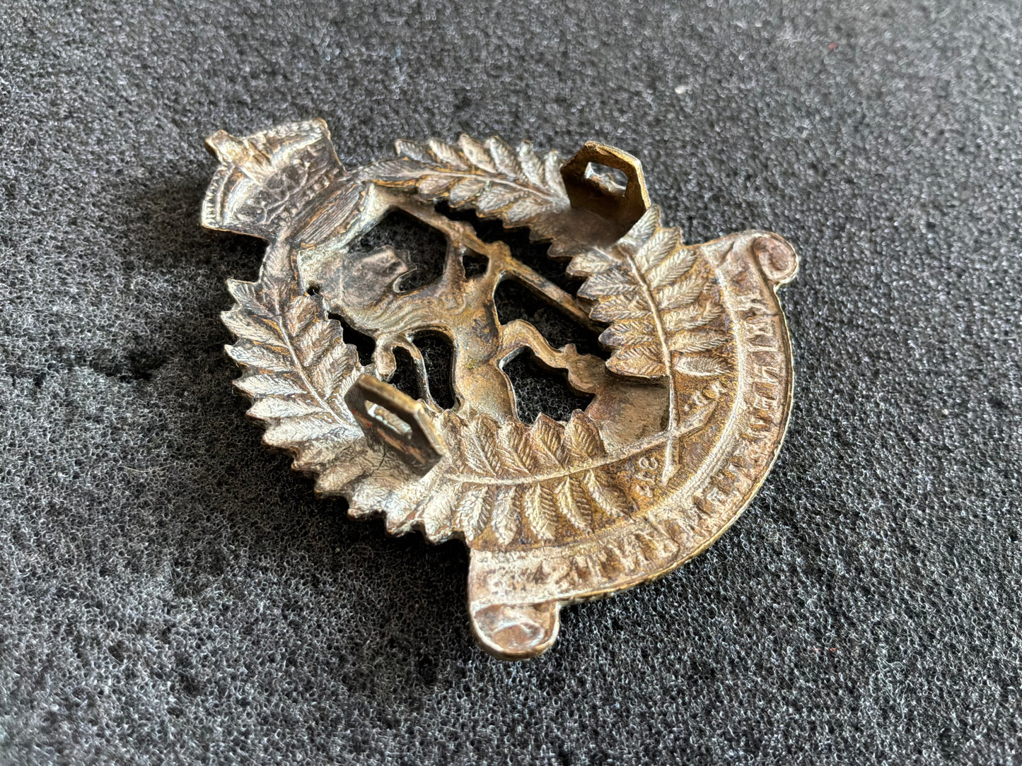 WW1 New Zealand Rifle Brigade Reinforcements cap badge.
