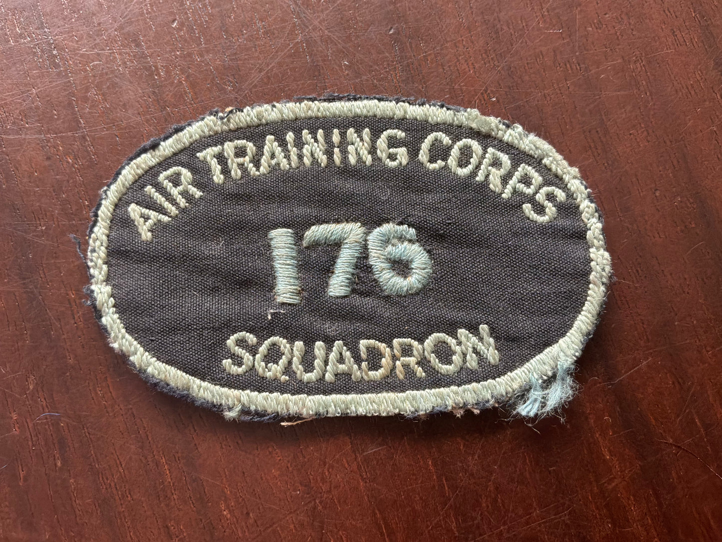 Rare cloth 176 Squadron ATC badge From the Hove (Brighton & Hove) Squadron, based on the East Sussex coast.