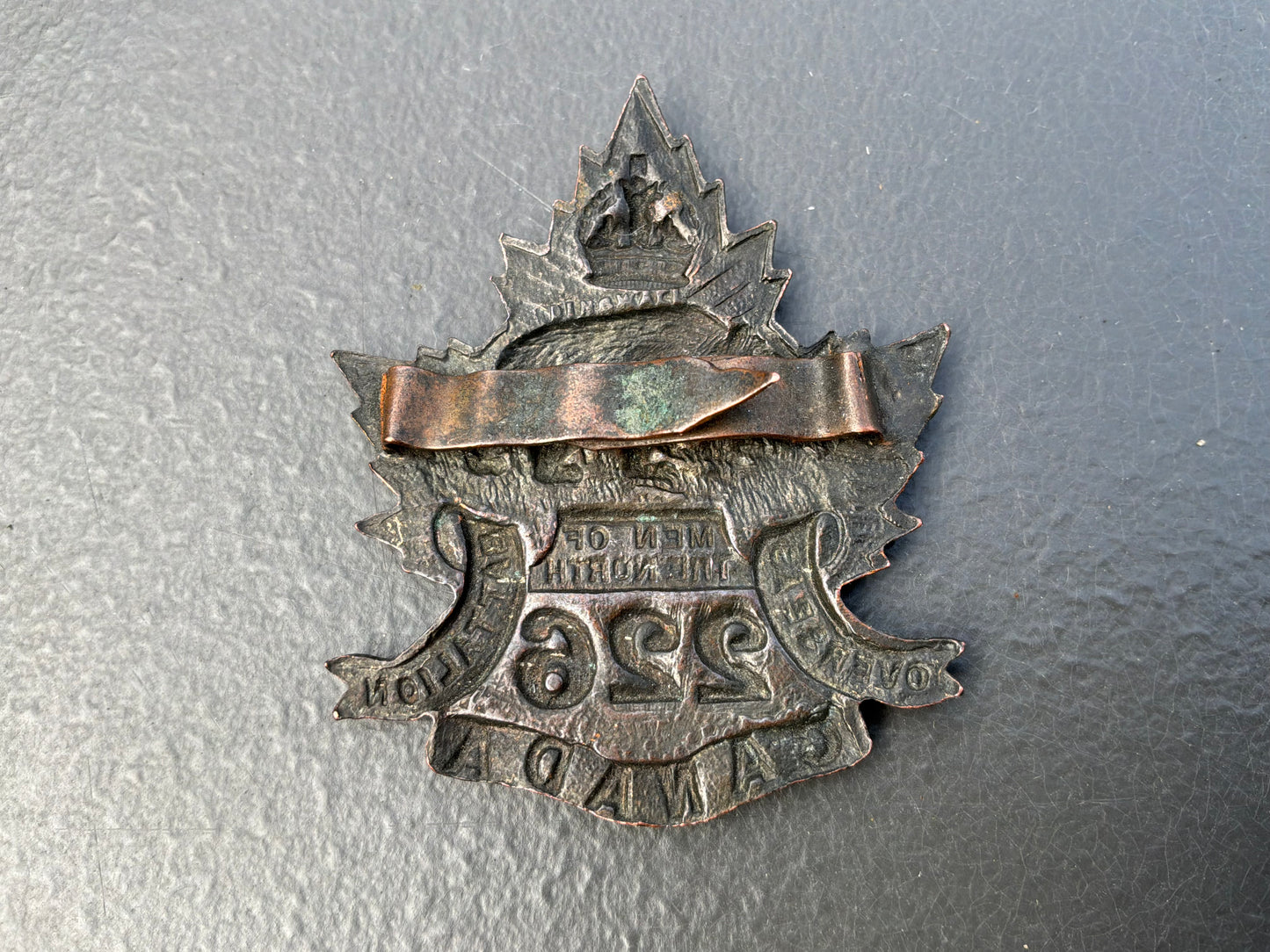 WW1 CEF 226th Infantry Battalion "Men of the North" Cap Badge by DINWALL.
