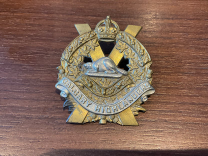 WW2 Canadian Calgary Highlanders glengarry badge.