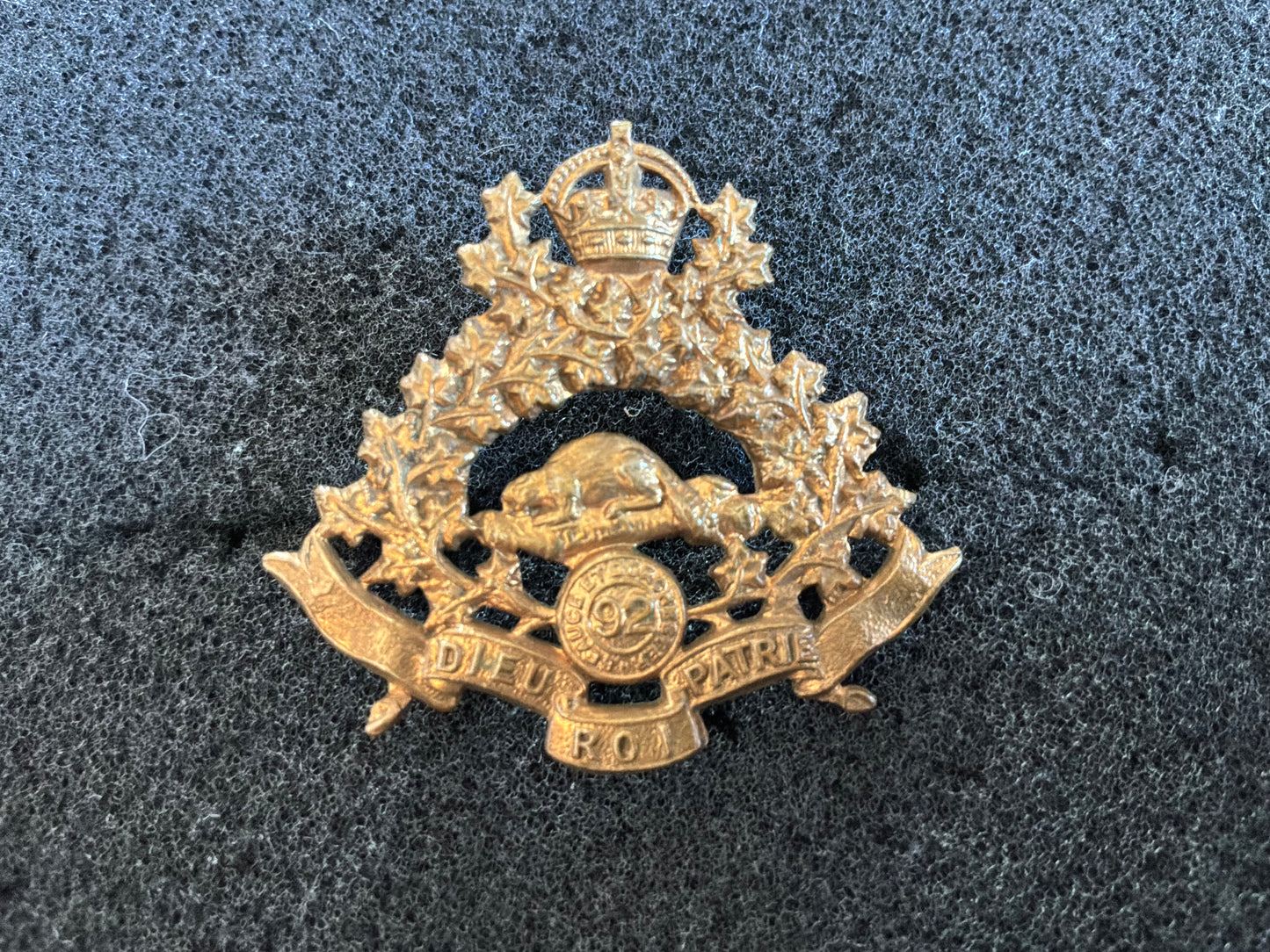 Canadian 92nd Dorchester Regt collar badge.