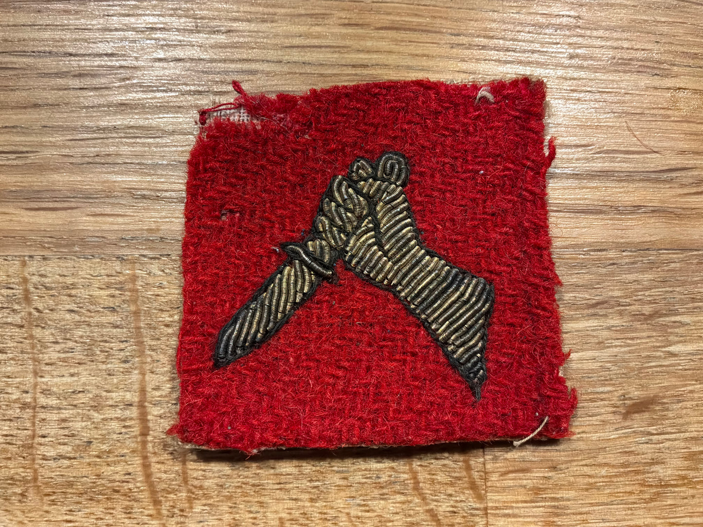 WW2 Indian Army 19th Division bullion formation sign.