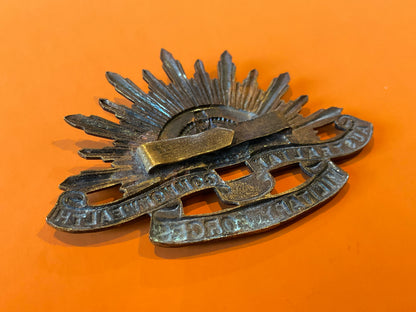 Rare WW1 Australian Rising Sun hat badge with rear blade fixings