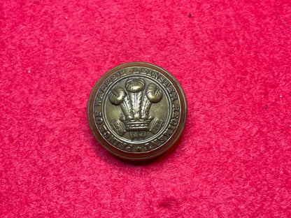 Prince of Wales's Leinster Regiment button 1881-1922.
