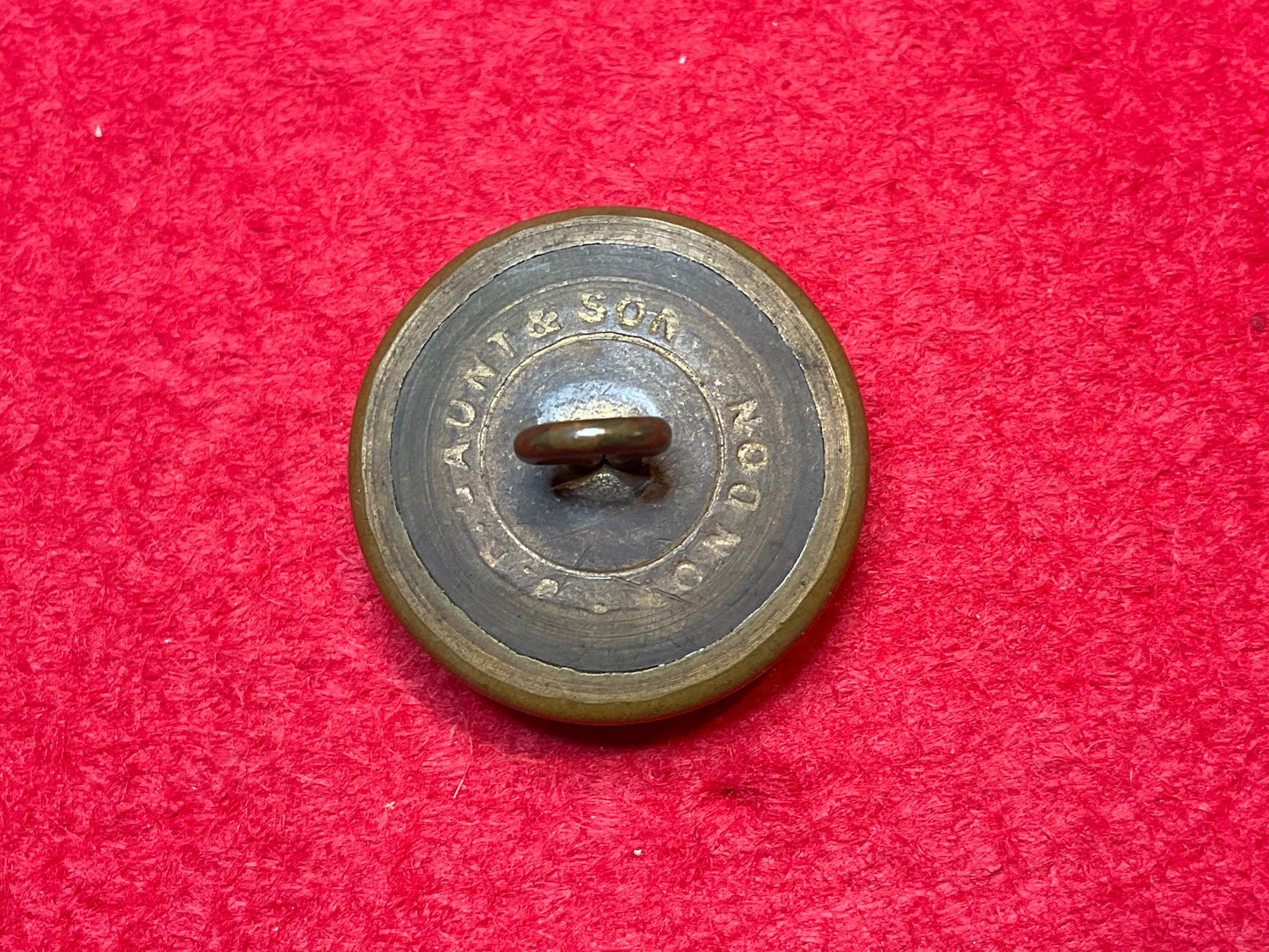 WW2 Reconnaissance Corps large 25mm button by Gaunt.