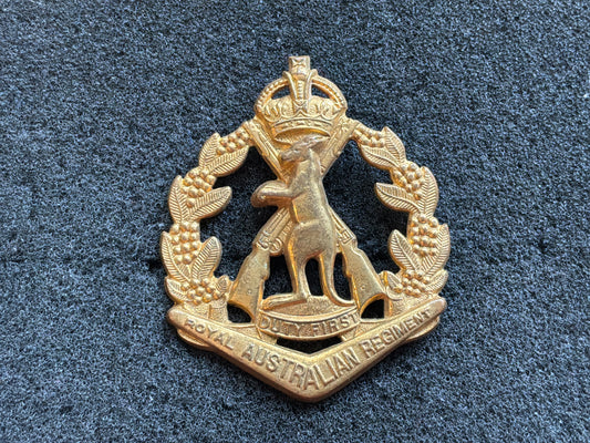 K/C Royal Australia regiment (Skippy) cap badge by Swann