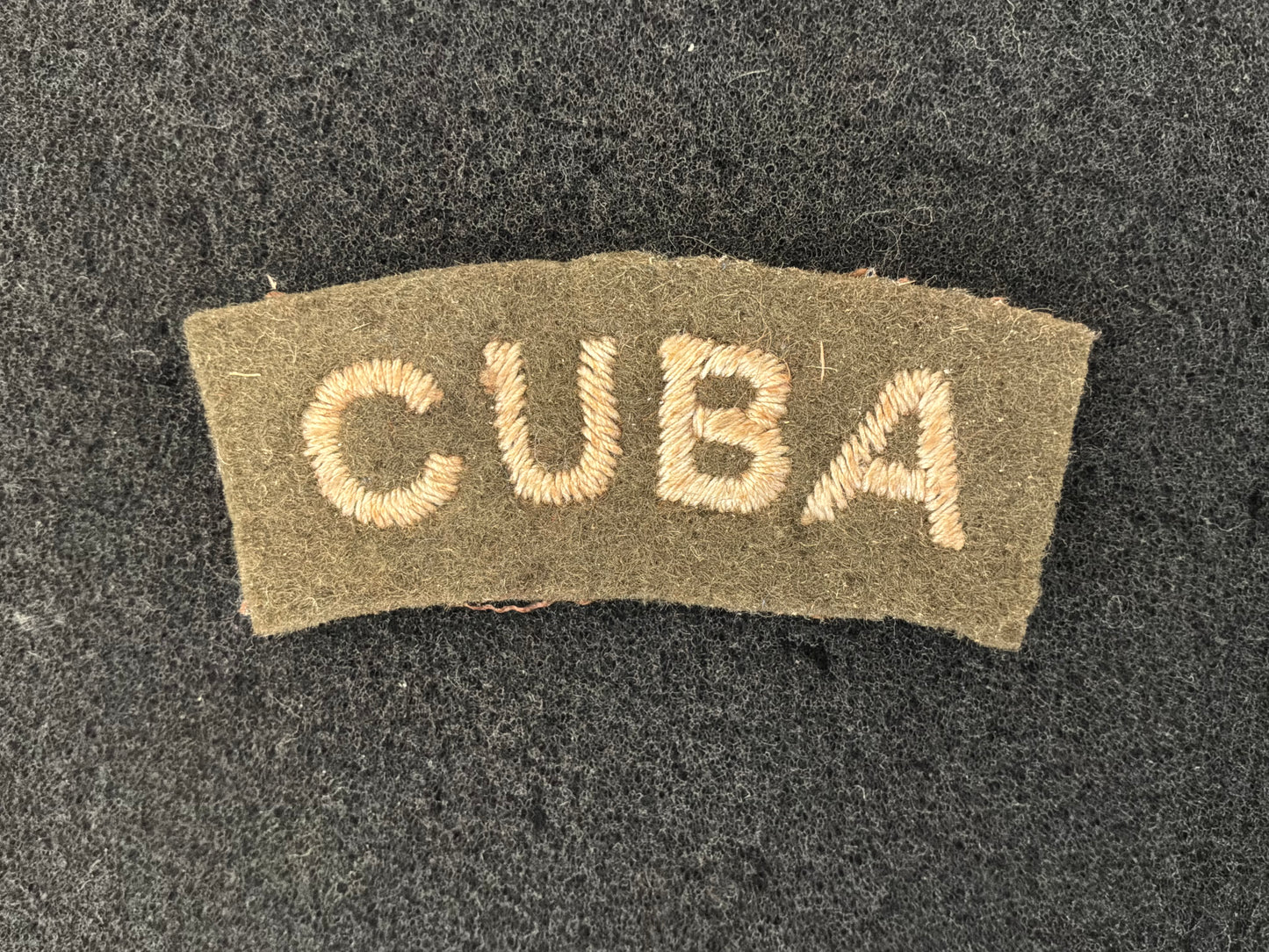 WW2 CUBA Nationality cloth shoulder title.