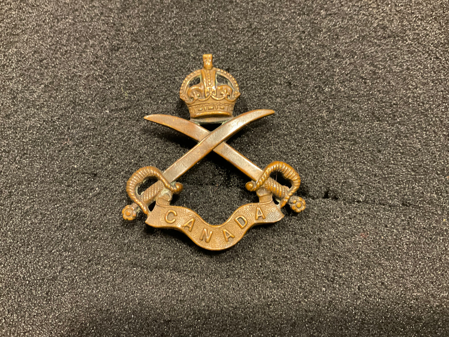 WW1 Canadian Army Gymnastic Staff Physical Instructors collar badge