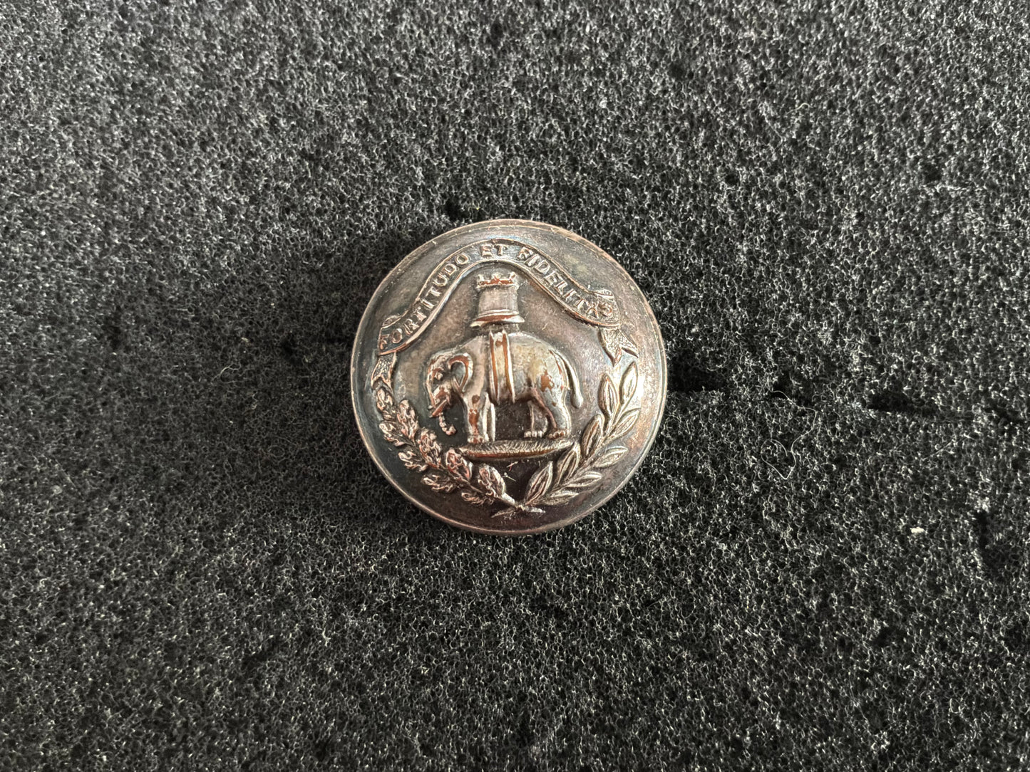 1st Dumbartonshire Volunteer Rifle Corps Officer’s Button