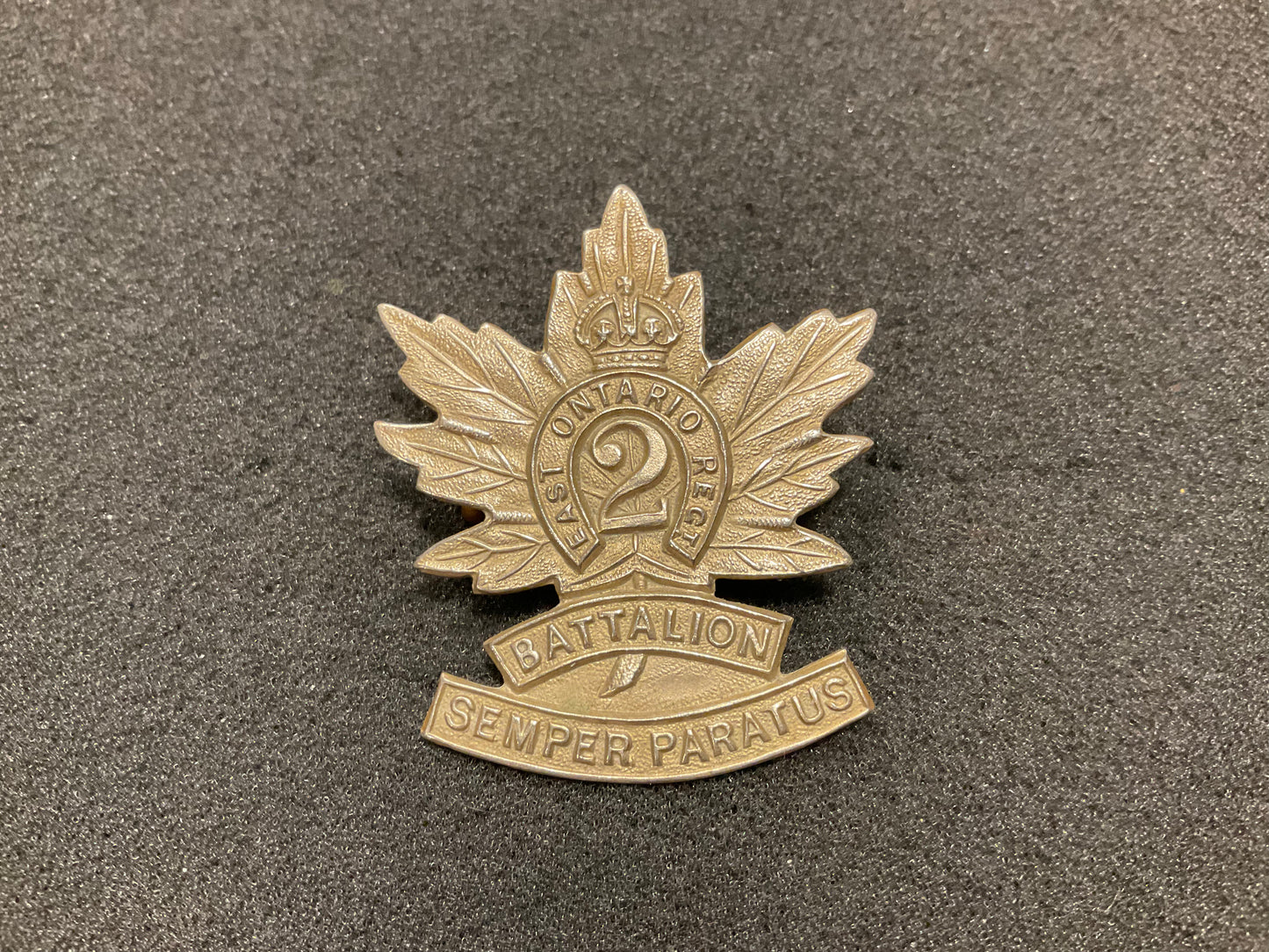 WW1 C.E.F 2nd Battalion (Eastern Ontario) cap badge.