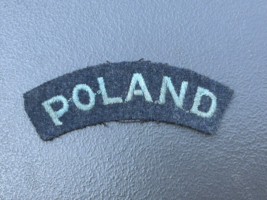 POLAND WW2 RAF Polish nationality shoulder title.