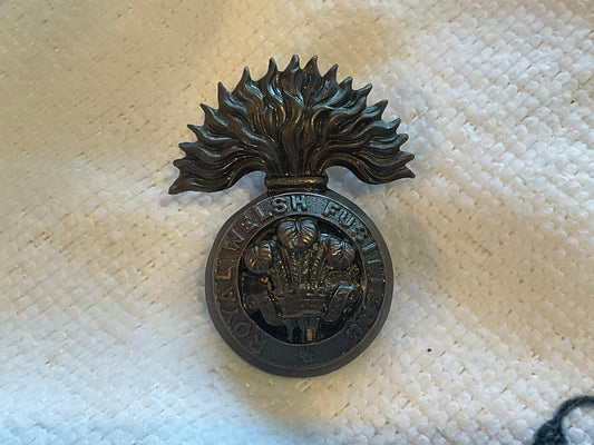 WW1 Royal Welsh Fusiliers O.S.D cap badge