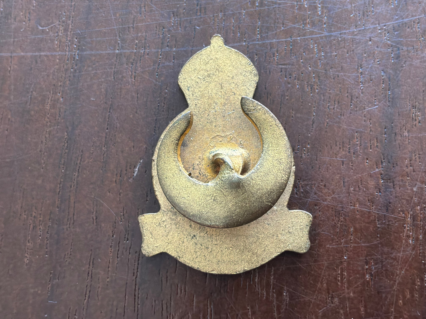 No. 38 Maintenance Unit, Royal Air Force lapel badge.