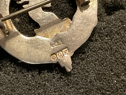 Lovat Scouts silver sweetheart badge – Hallmarked Edinburgh 1928