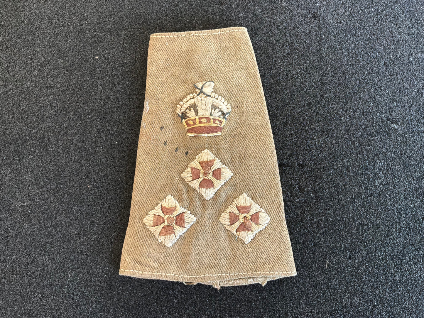 WW2 Brigadiers theatre made cotton rank slide.