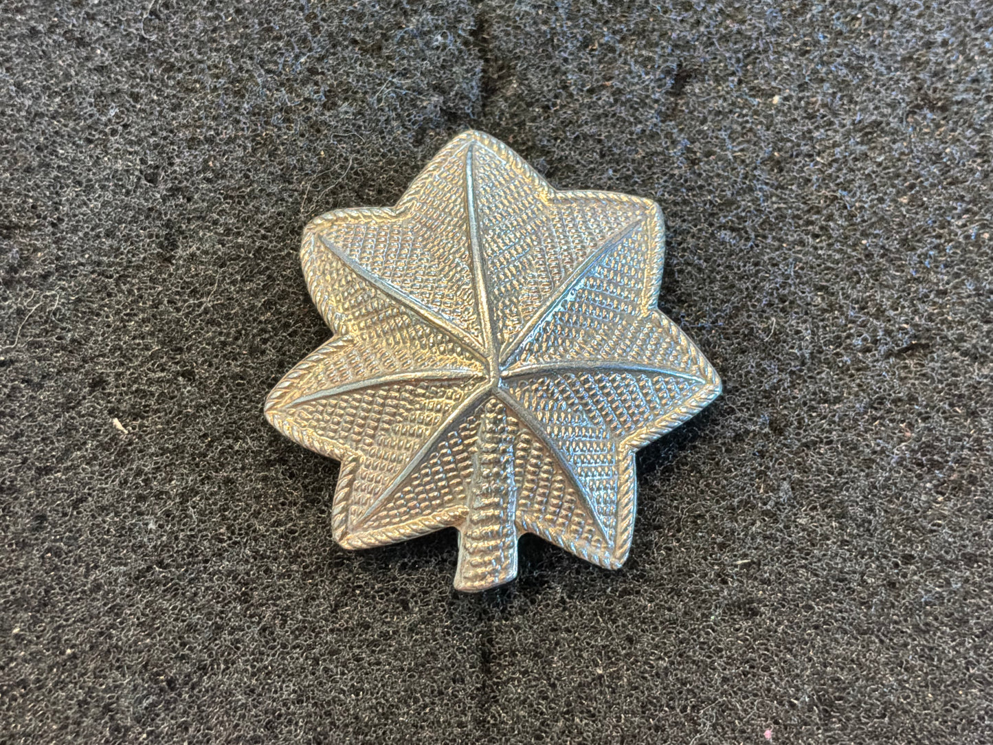 WW2 U.S Army/ Airforce Colonels silver rank leaf.