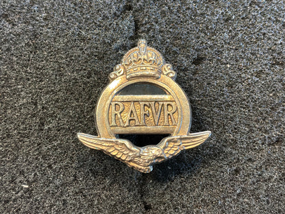 WW2 R.A.F.V.R lapel mufti badge.