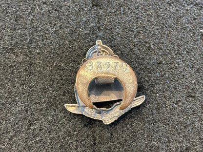 WW2 R.A.F.V.R lapel mufti badge.