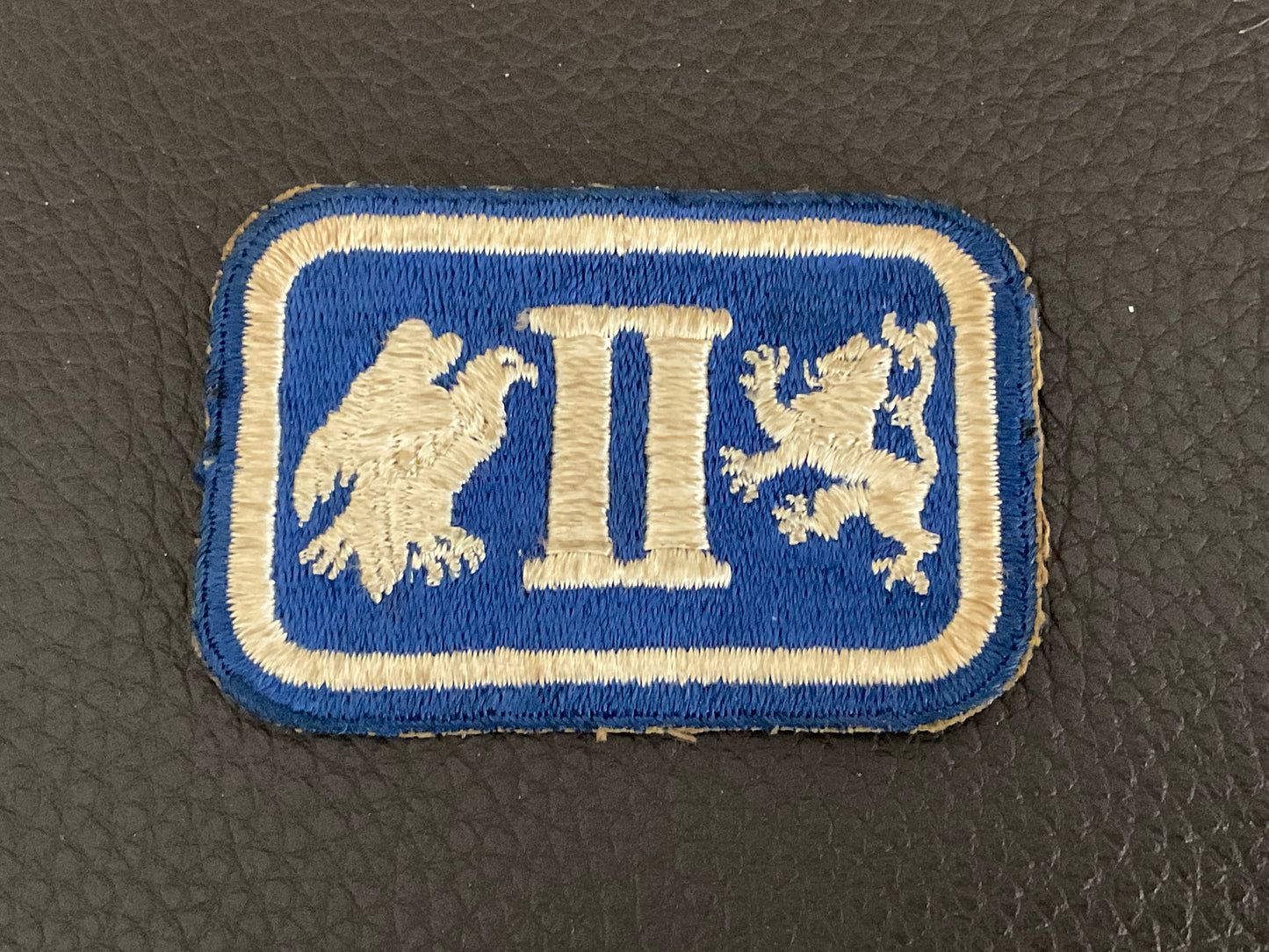 WW2 U.S Army 2nd Corps sleeve patch.