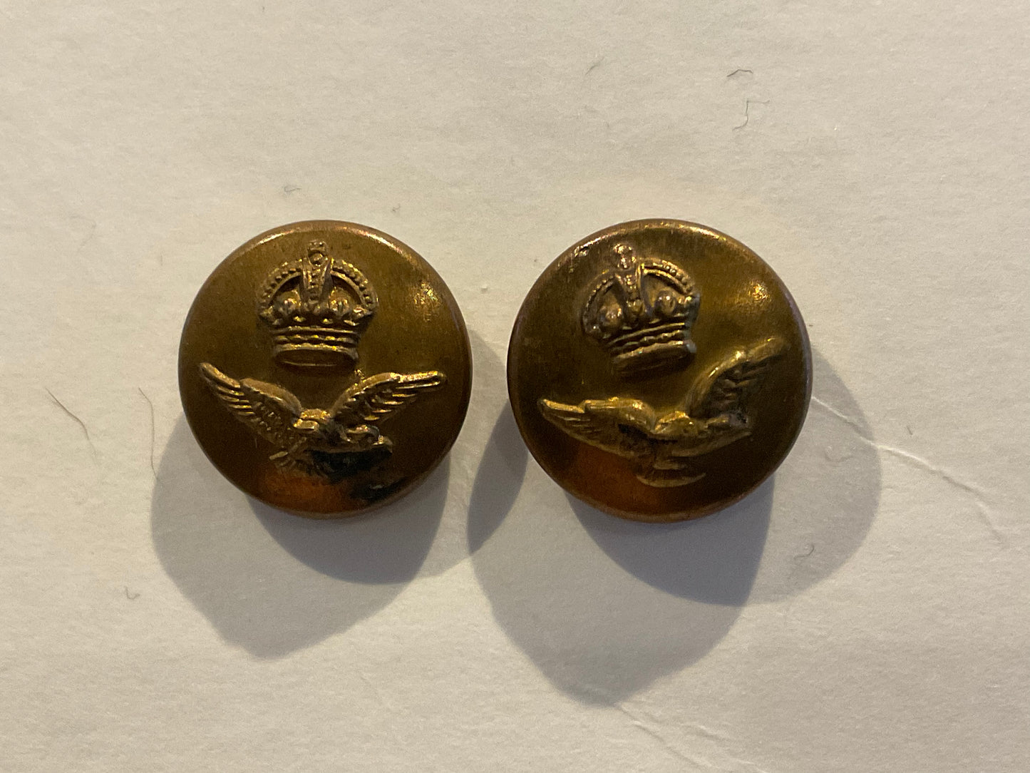 WW2 R.A.F 14mm brass hat buttons