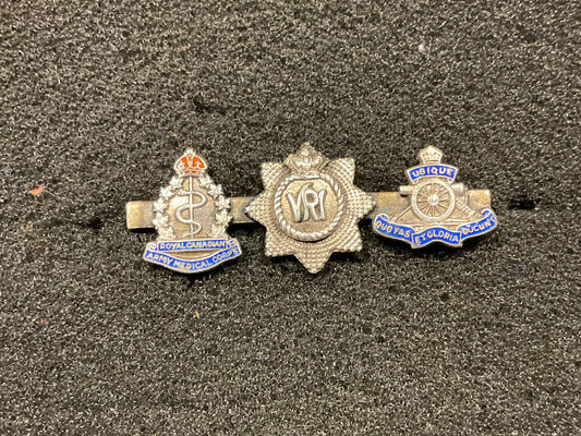 WW2 R.C.A.M.C, Royal Canadian Regt & R.C.A sweetheart.