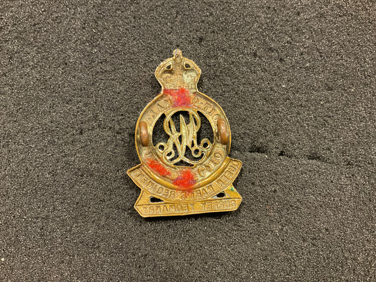 Queen Marys Regiment Surrey Yeomanry brass cap badge