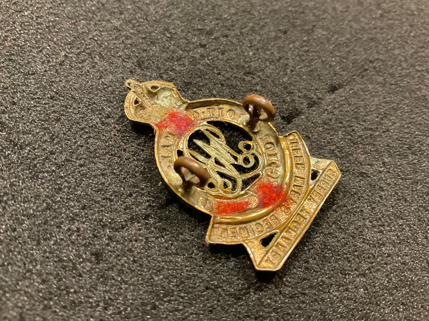 Queen Marys Regiment Surrey Yeomanry brass cap badge