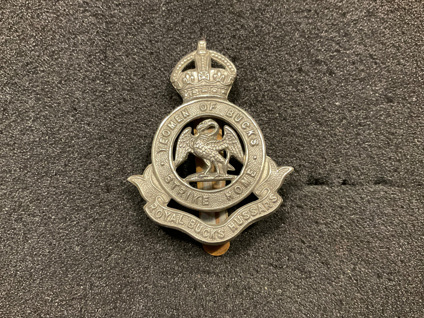 Royal Bucks Hussars w/m cap badge by Gaunt
