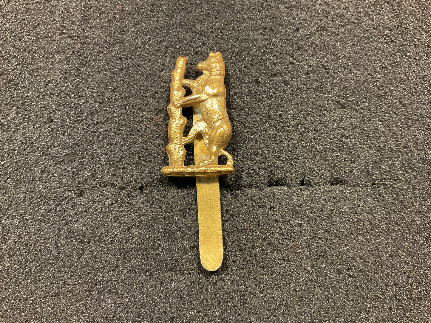 WW1 Warwickshire Yeomanry cap badge.