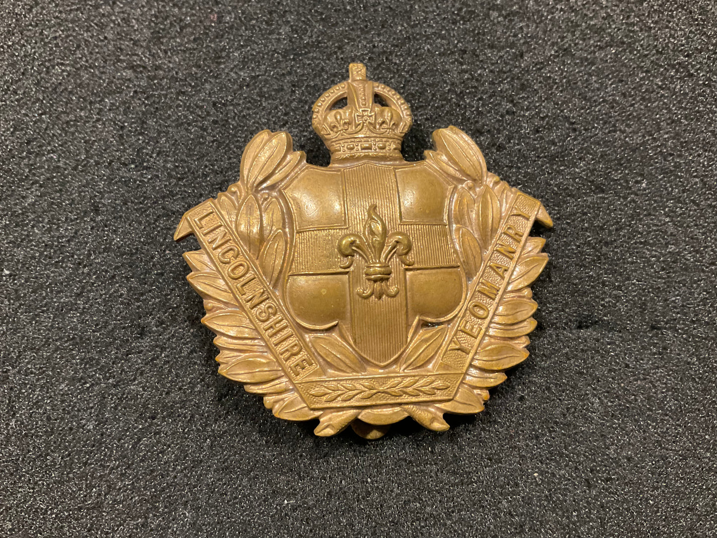 The Lincolnshire Yeomanry cap badge circa 1908-20