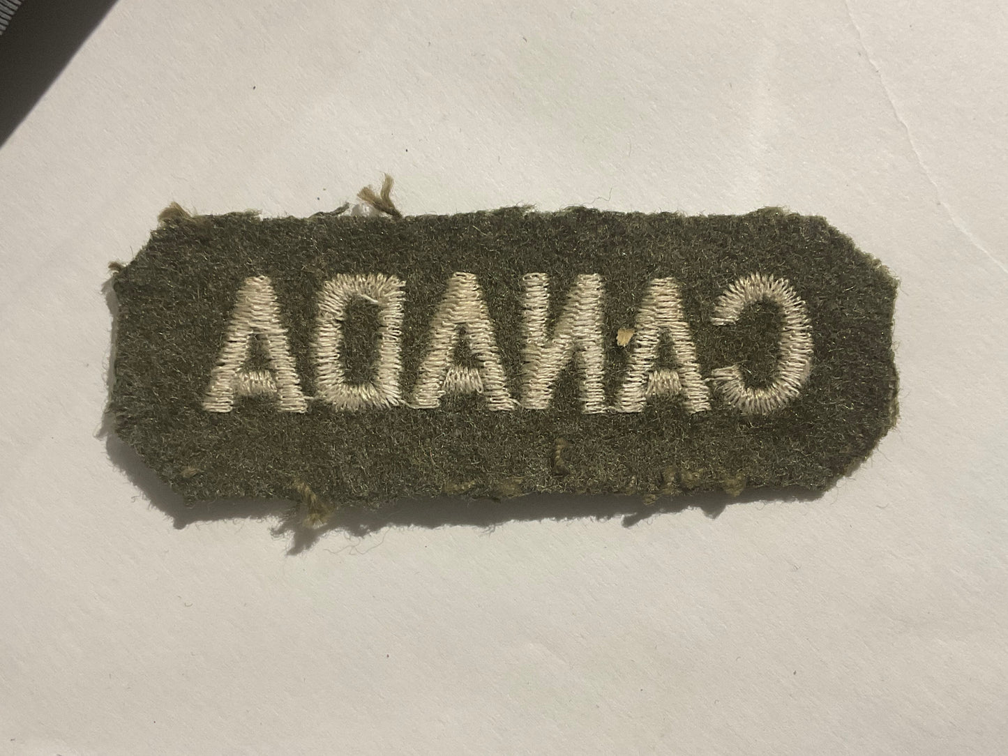 WW2 CANADA embroidered cloth shoulder title.