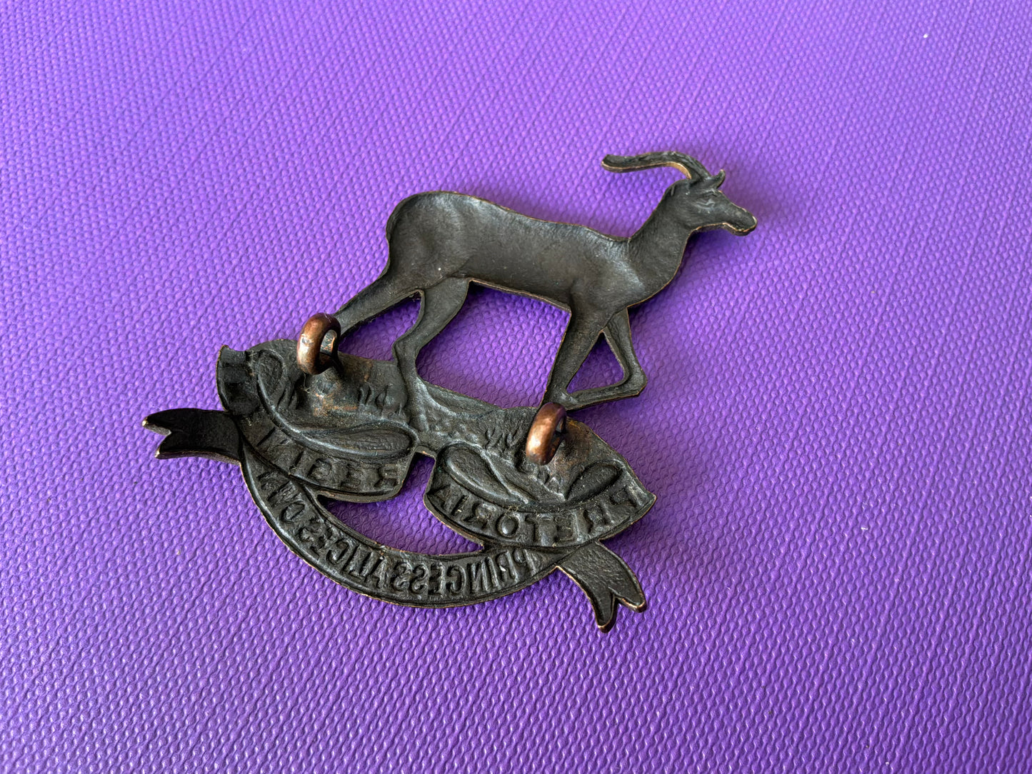 WWII South African Pretoria Regiment (Princess Alice’s Own) Cap Badge, c.1934-1945