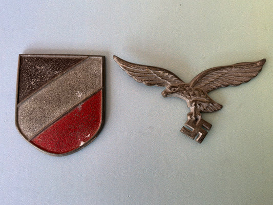 LUFTWAFFE TROPICAL PITH HELMET EAGLE & SHEILD.