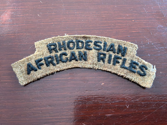 Rhodesian African Rifles (RAR) cloth shoulder title