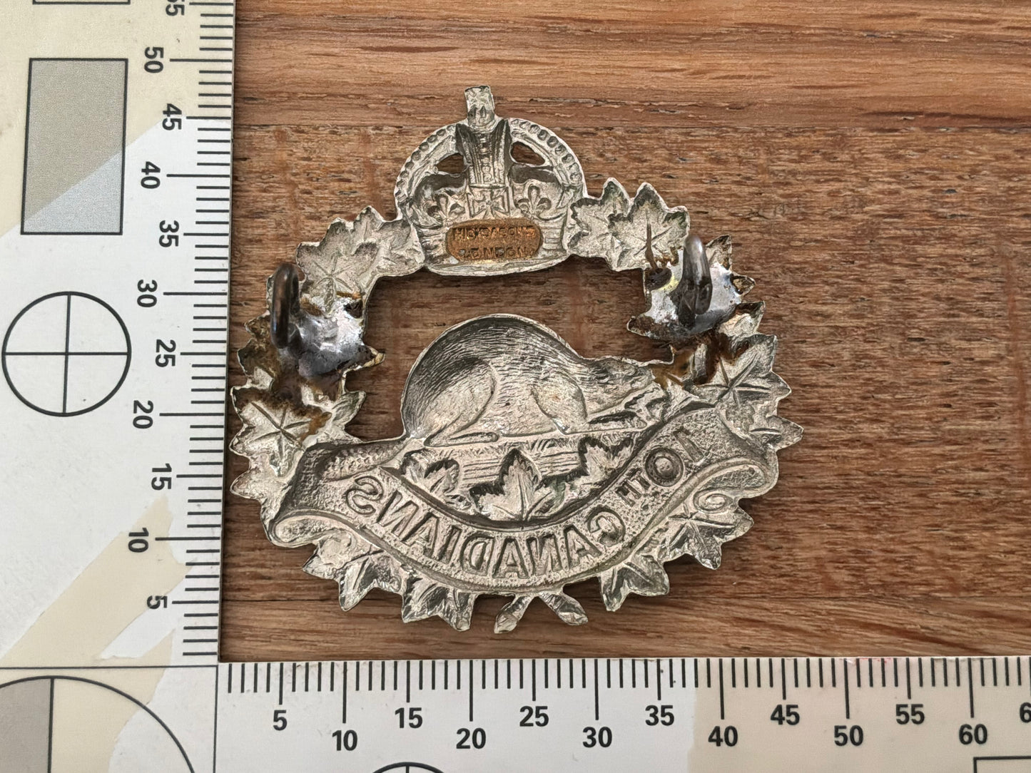 WW1 10th Battalion, Canadian Expeditionary Force, “The 10th Canadians.” W/m cap badge by HICKS.