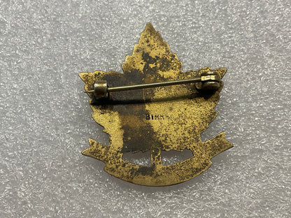 WW1 CEF 203rd Winnipeg Rifles sweetheart made by Birks.