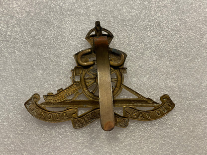 WW1 Royal Artillery ORs cap badge.