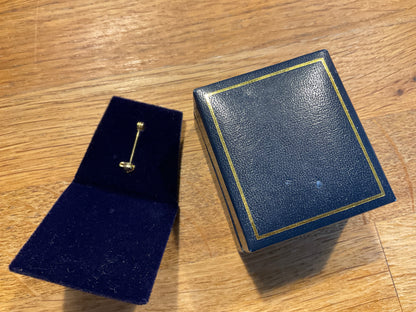 H.M Armed Forces Veterans lapel badge & issue box.