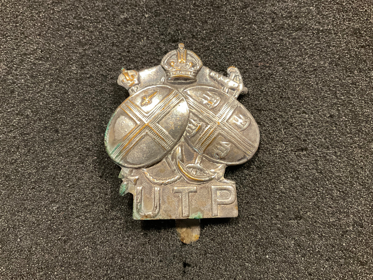 WW2 U.T.P (Upper Thames Patrol) cap badge, silver plated ?