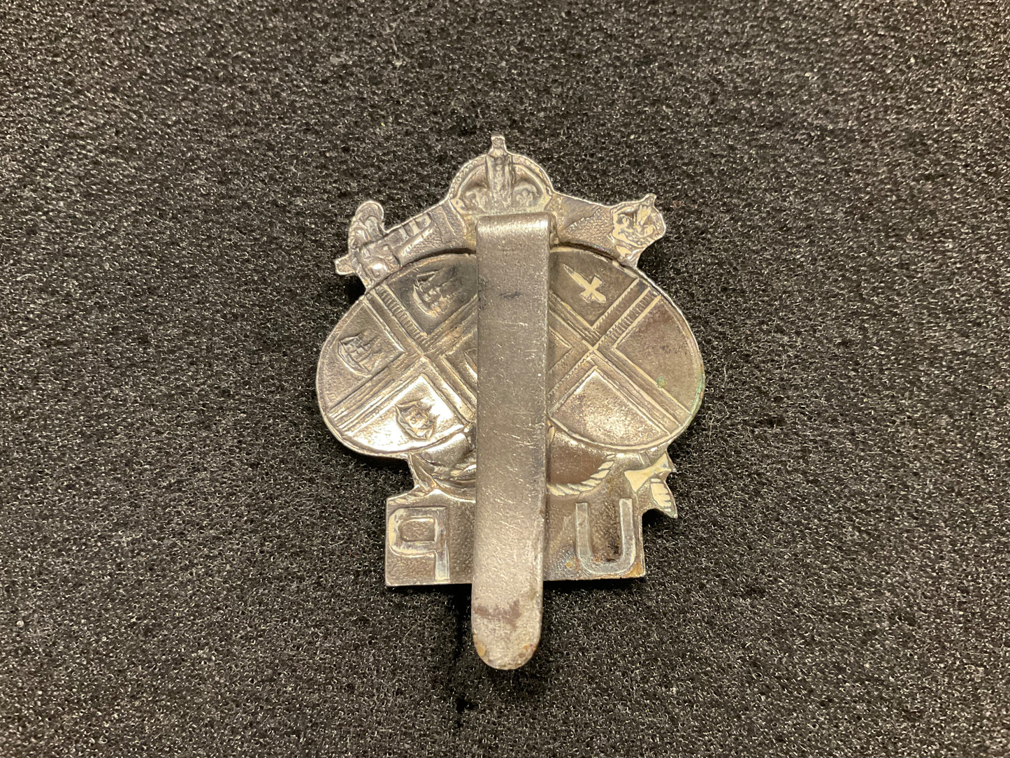 WW2 U.T.P (Upper Thames Patrol) cap badge, silver plated ?