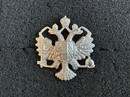 1st The Queen’s Dragoon Guards (QDG) Officers brushed silver cap badge.