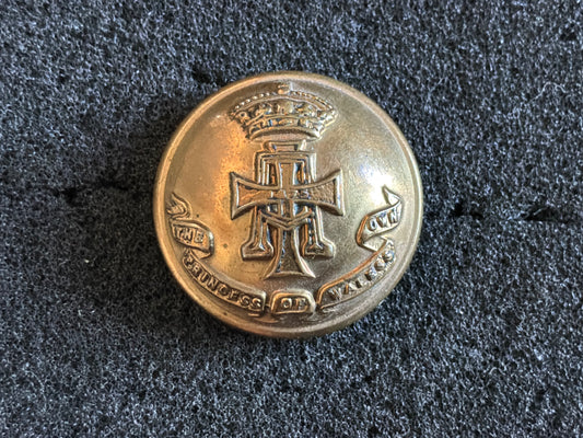 QVC The Princess of Wales’s Own (Yorkshire Regiment) Officers button.