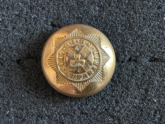 4th Royal Irish Dragoon Guards button, worn c.1855–1904, maker Jennens & Co
